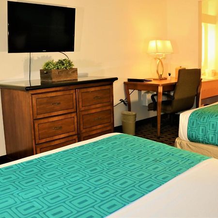 Howard Johnson By Wyndham Lake Front Park Kissimmee Exteriér fotografie