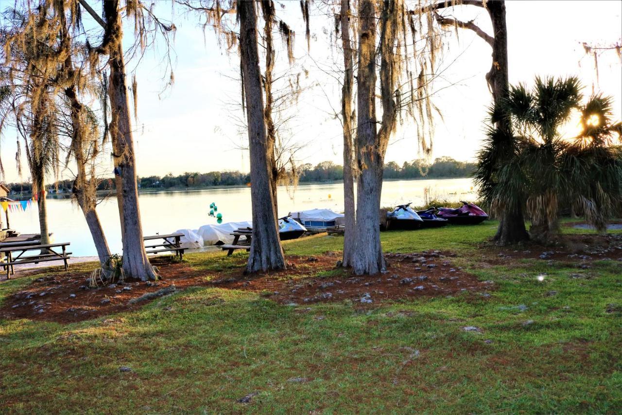 Howard Johnson By Wyndham Lake Front Park Kissimmee Exteriér fotografie