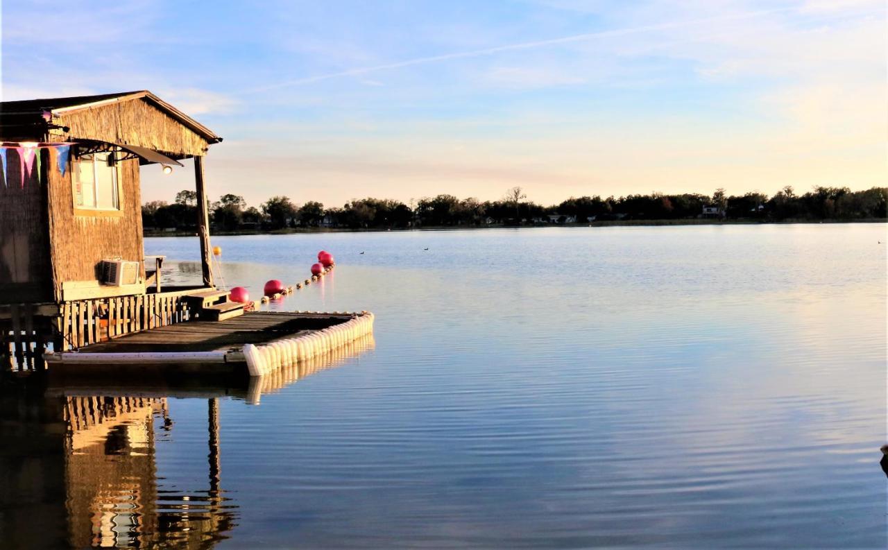 Howard Johnson By Wyndham Lake Front Park Kissimmee Exteriér fotografie