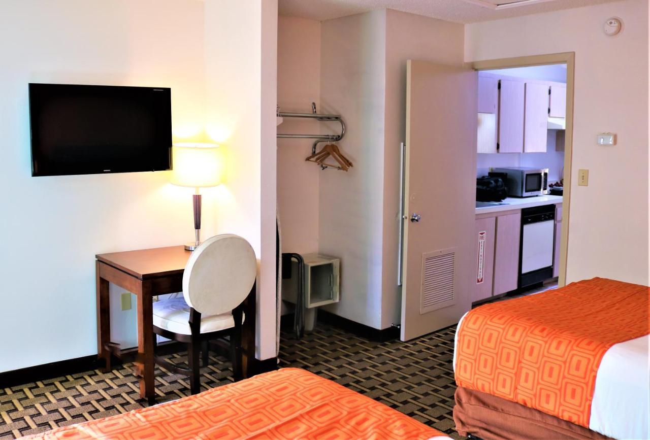 Howard Johnson By Wyndham Lake Front Park Kissimmee Exteriér fotografie