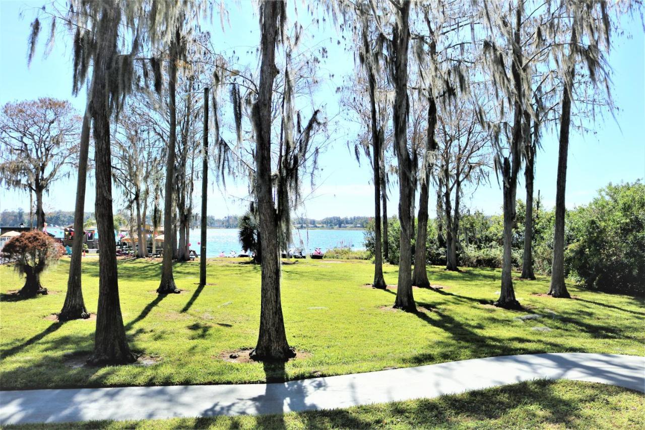 Howard Johnson By Wyndham Lake Front Park Kissimmee Exteriér fotografie