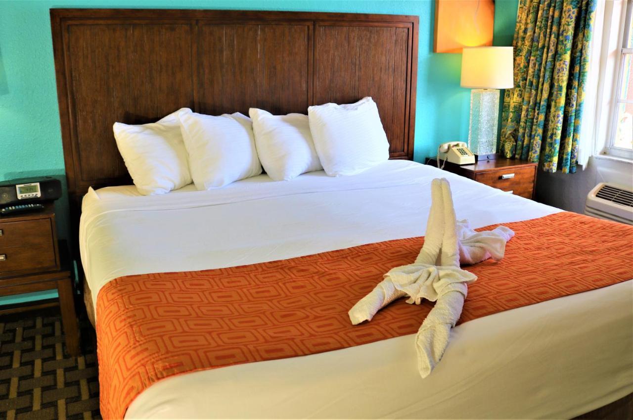 Howard Johnson By Wyndham Lake Front Park Kissimmee Exteriér fotografie